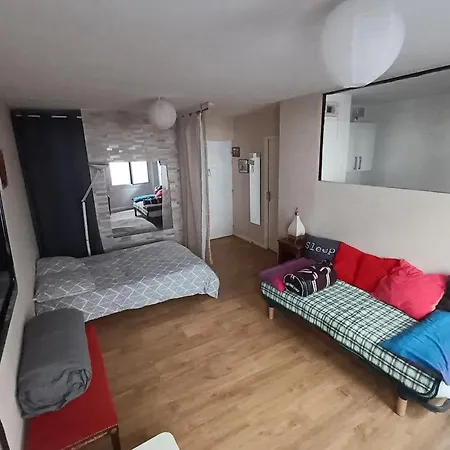 A Ferrand 31 M² Parking Inclus Appartement